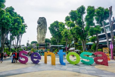 Singapur - 20 Mart 2018: Sentosa Eğlence Adası toprakları