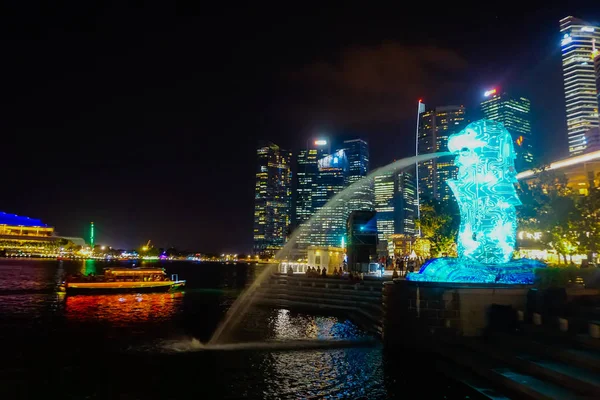 Singapore March 2018 Light Show Statue Merlion — 스톡 사진