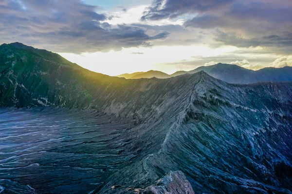 Красивый Закат Действующем Вулкане Бромо — стоковое фото
