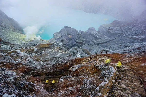 Lindo Lago Cratera Vulcão Ijen — Fotografia de Stock