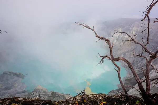 Красивое Кратерное Озеро Вулкане Иджен — стоковое фото