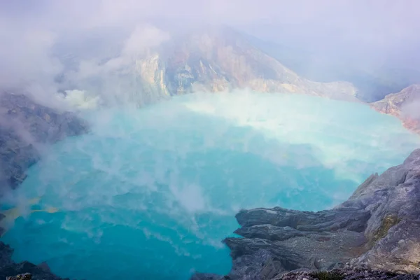 Lindo Lago Cratera Vulcão Ijen — Fotografia de Stock