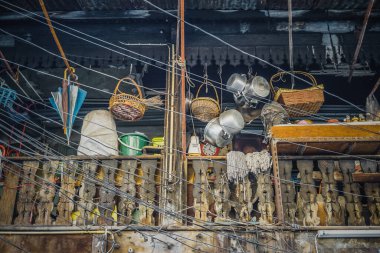 Bangkok şehir merkezindeki balkonda.