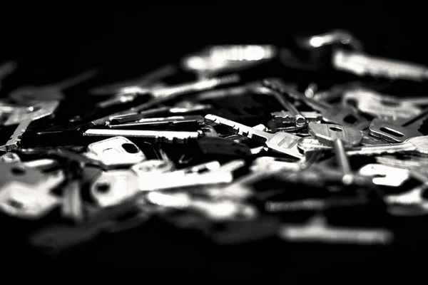 Ένα Σύνολο Διαφορετικών Μεταλλικών Κλειδιών Από Μυστικές Κλειδαριές — Φωτογραφία Αρχείου