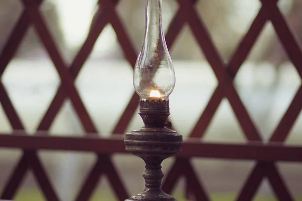 Régi Antik Évjárat Kerozin Vas Retro Lámpa Üveg Árnyékban Égő — Stock Fotó