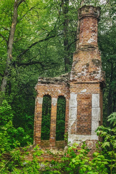 Червона Цегляна Стіна Старого Зруйнованого Античного Замку — стокове фото