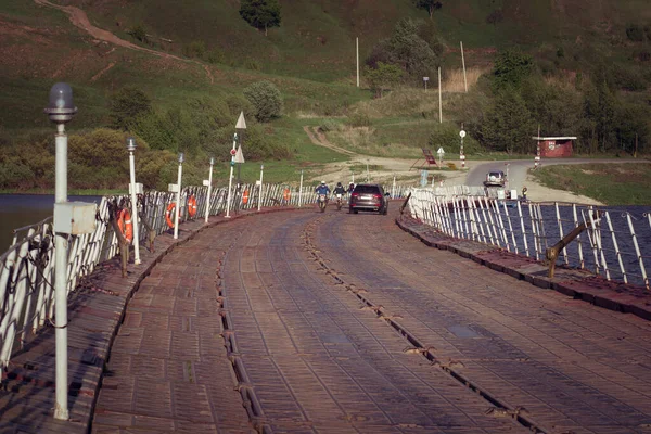 Küçük Eski Bir Köyde Oka Nehri Nden Pontoon Geçidi — Stok fotoğraf