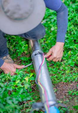 Dalgıç su pompaları drenaj sistemi suyunu almak inşaat siteleri, derin kuyu kullanarak yeraltı suyu sorunlara çözümler.