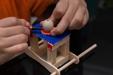 kukla bir tahtırevan Boyama Çocuk