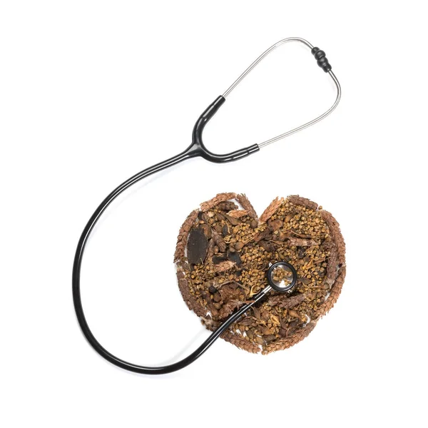 Beyaz Arka Plan Üzerinde Stetoskop Ile Kalp Şeklinde Çin Bitki — Stok fotoğraf