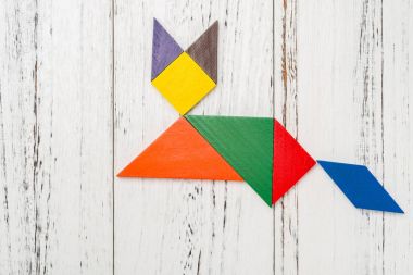 bir tilki gibi şeklinde ahşap tangram