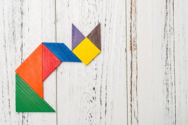 bir tilki gibi şeklinde ahşap tangram