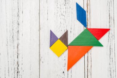 kopya alanı ile bir kedi şeklinde ahşap tangram