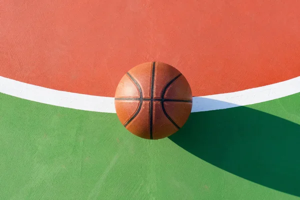 Basket Ball Sur Terrain Jeu Plein Air Dans Une Journée — Photo