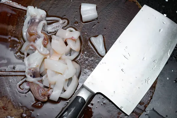 Calamari Freschi Crudi Tagliati Pezzi — Foto Stock