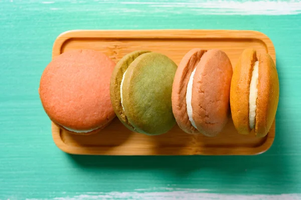 Top View Multi Color Macaroon Green Wood Table — Stock Photo, Image