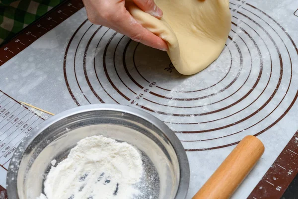 Lady Making Baking Food Stuff Home — стоковое фото