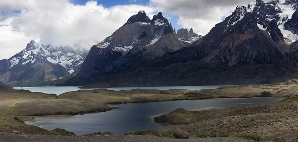 Los Cuernos, Las Torres National Park — Stock Fotó