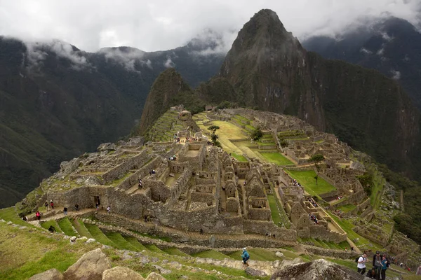 Tourismus in marchu picchu — Stockfoto