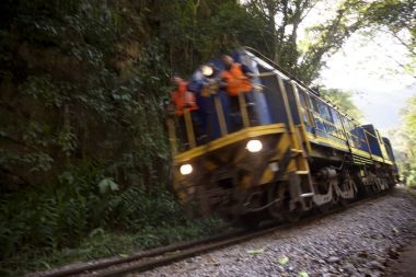 Aguas Calientes, Peru-3 Haziran 2015: İnka yolunda Aguas Calientes 'ten Cuzco' ya giden tren