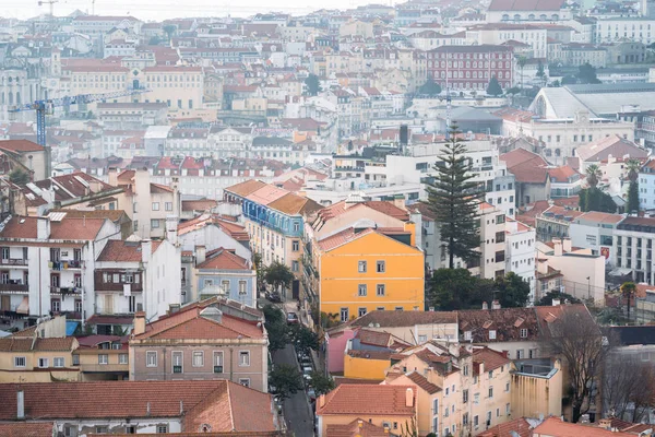 Погляд Мірадуро да Грака в центрі Лісабона (Португалія) — стокове фото