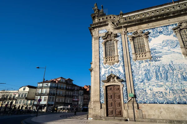 Igreja do Carmo) - знаменита церква в Порту (Португалія). — стокове фото