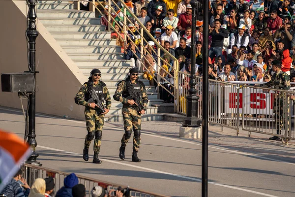 Amritsar Inde - 8 février 2020 : Force de sécurité des frontières indiennes m — Photo