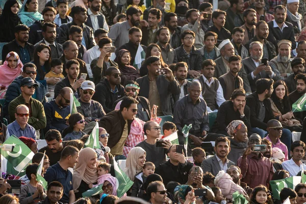 Wagah, Pakistan - 8 février 2020 : Des ressortissants pakistanais se rassemblent — Photo