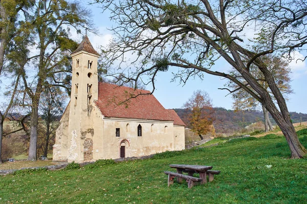 Τα ερείπια του ναού ονομάζεται «boldogasszony» στο Manfa, Ουγγαρία — Φωτογραφία Αρχείου