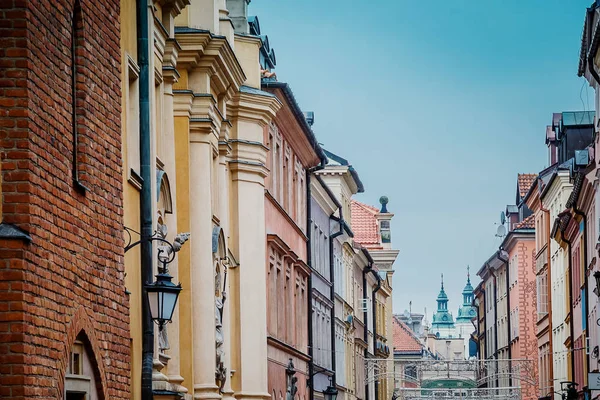 Régi Város Varsó Ősi Város Utcáin Régi Házak Templom Lengyelország — Stock Fotó