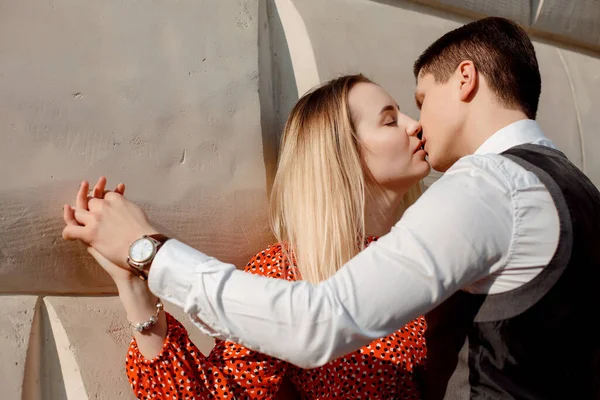 Concetto Relazioni Amorose Uomo Donna Bella Coppia Piedi Nella Grande — Foto Stock