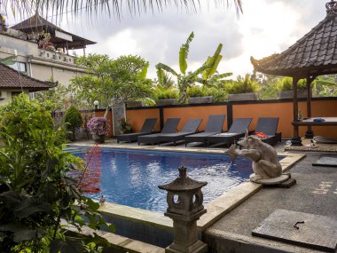 Ortak konaklama kompleksinin görünümü. Bali, Endonezya.