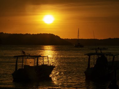 Bali Denizi 'nde Günbatımı, Nusa Penida, Endonezya