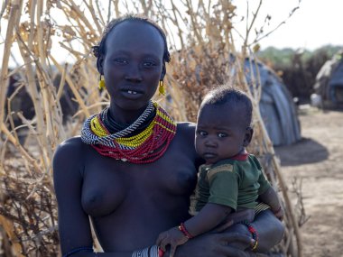 Omo Nehri, Kabile Dassanech, 11 Mayıs 2019, Dassanech köyünde ücret alındıktan sonra özgürce fotoğraf çekebilirsiniz, 11 Mayıs 2019, Kabile Dassanech, Omo Nehri, Etiyopya
