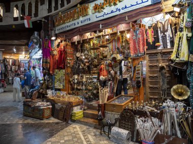 MÜZCAT, OMAN, Mart 27, 2020 Geleneksel Pazar caddelerine bakınız, 27 Şubat. 2012, Muscat, Umman