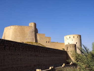Kuzey Umman 'daki Al Hazin Kalesi' nin duvarları