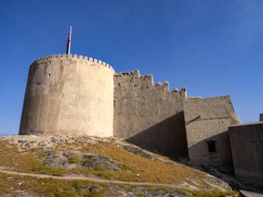 Kuzey Umman 'daki Al Hazin Kalesi' nin duvarları