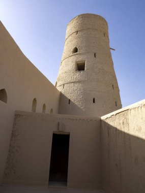 Büyük Bahla Kalesi yeniden inşa edildi, Umman.