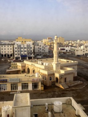 Şehir merkezinin yükseklik manzarası, Nizwa, Umman