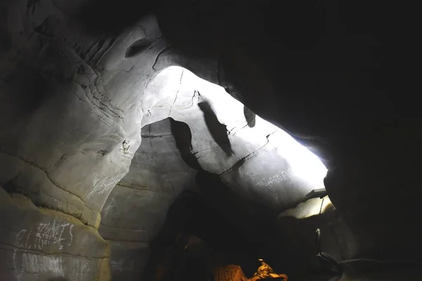 Uma caverna situada em Belum, Kurnool AP, na Índia — Fotografia de Stock
