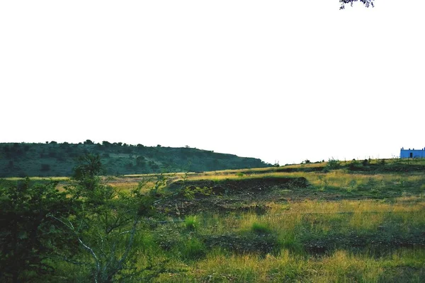 Paesaggio della collina e del cielo — Foto Stock