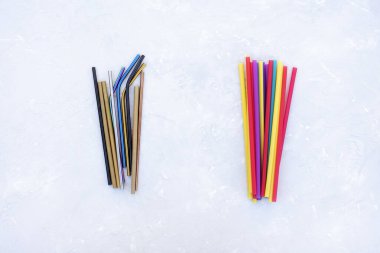 Ekolojik demir borular ve içmek için zararlı plastik tüpler..