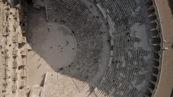 非常に古代の建物。ギリシャの円形劇場「アスペンドス」 — ストック動画