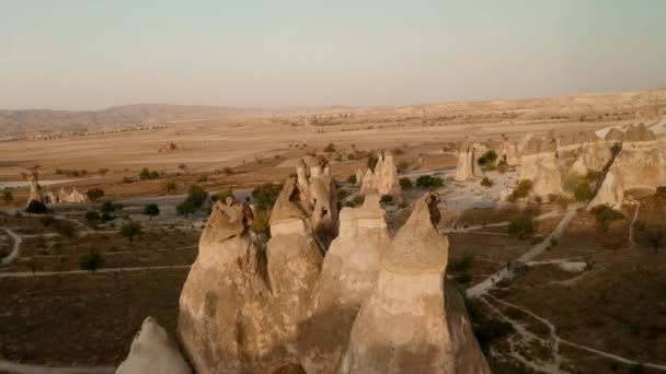 Cappadocië een zeer mooie drone spanwijdte over het fort — Stockvideo