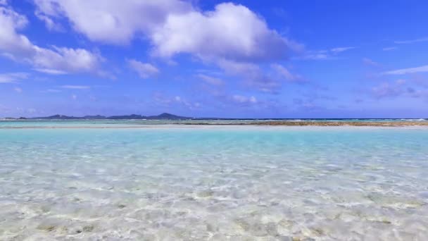 在冲绳的美丽海滩 — 图库视频影像