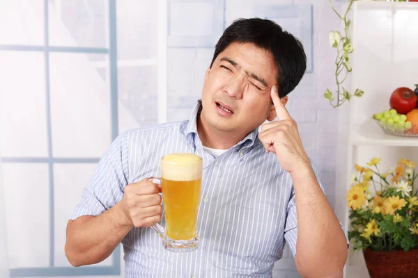 Portrait of a drunken man — Stock Photo, Image