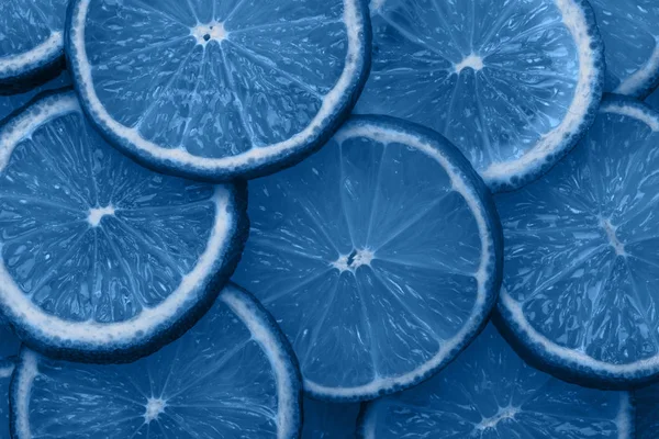 Citrus plastry tekstury w klasycznym kolorze niebieskim roku 2020 abstrakcyjne tło — Zdjęcie stockowe