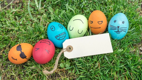 Huevos divertidos de Pascua — Foto de Stock