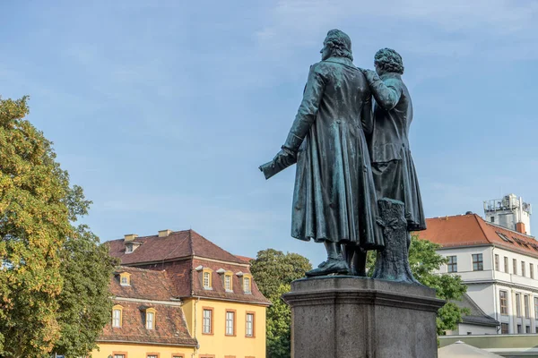 Monumento a Goethe e Schiller — Foto Stock