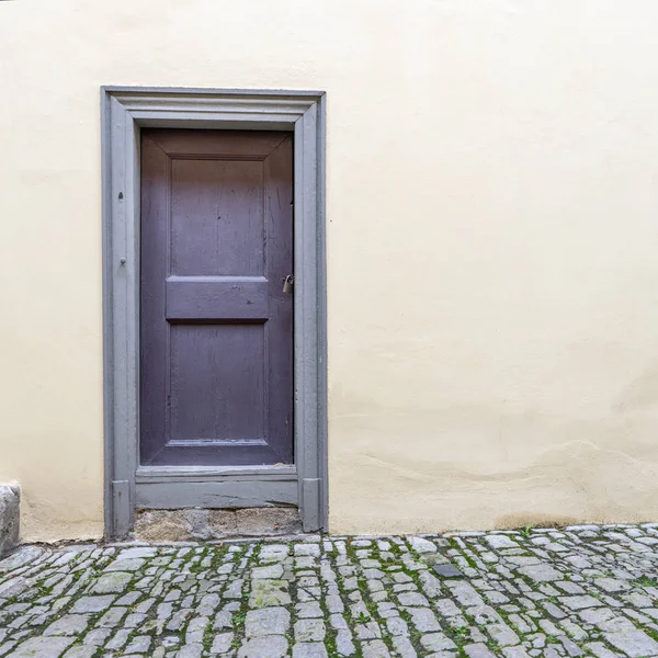 A wooden door — Stock Photo, Image